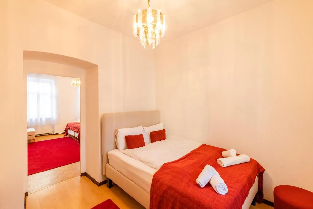 Hallo Vienna Suite Apartment Nr 8 0*,