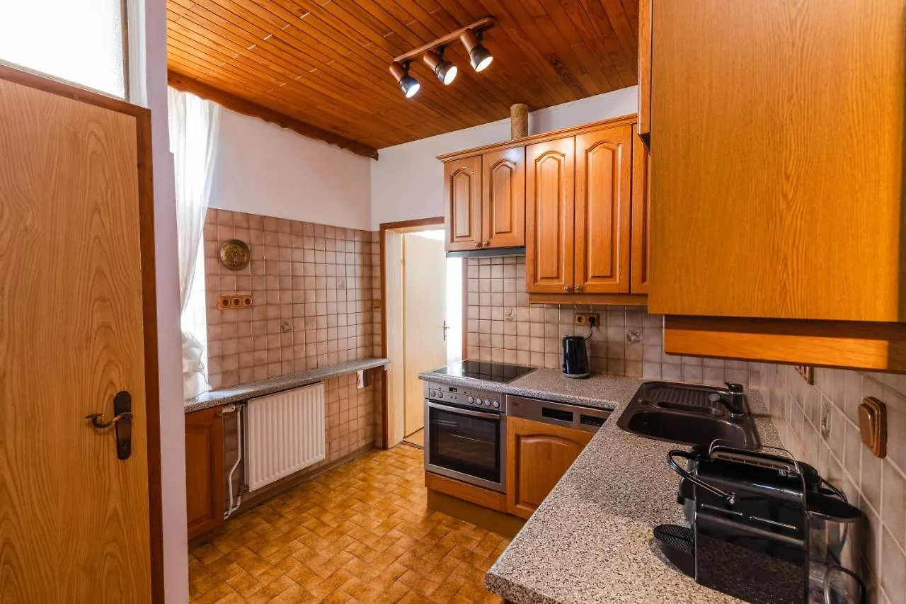 Hallo Vienna Suite Apartment Nr 8 Austria